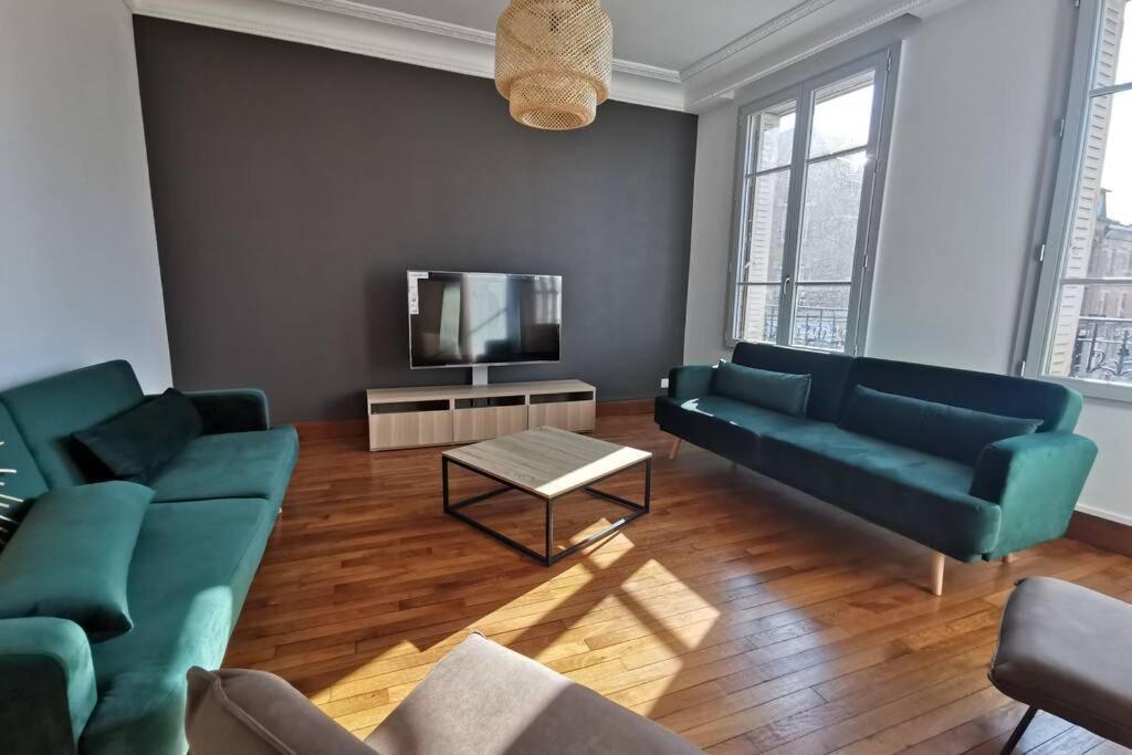 La Maison De Timothee 11 Couchages Reims Exterior photo